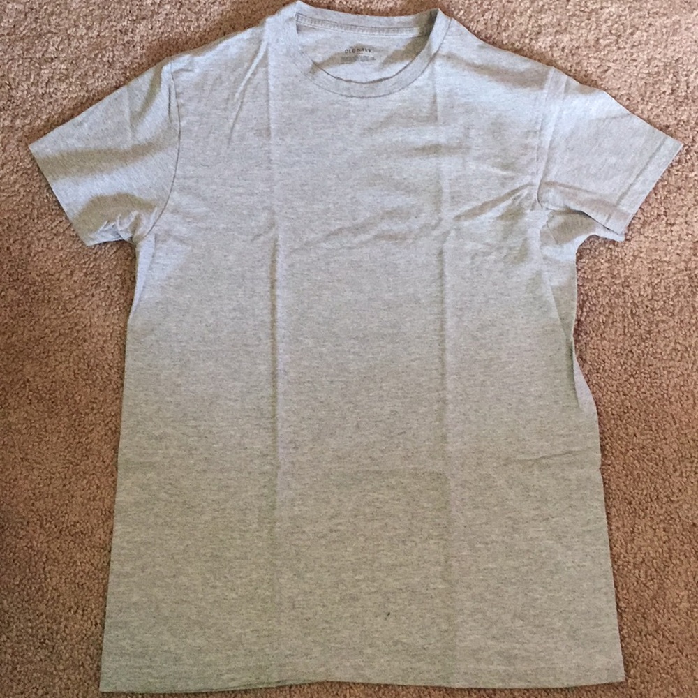 Old Navy t-shirt